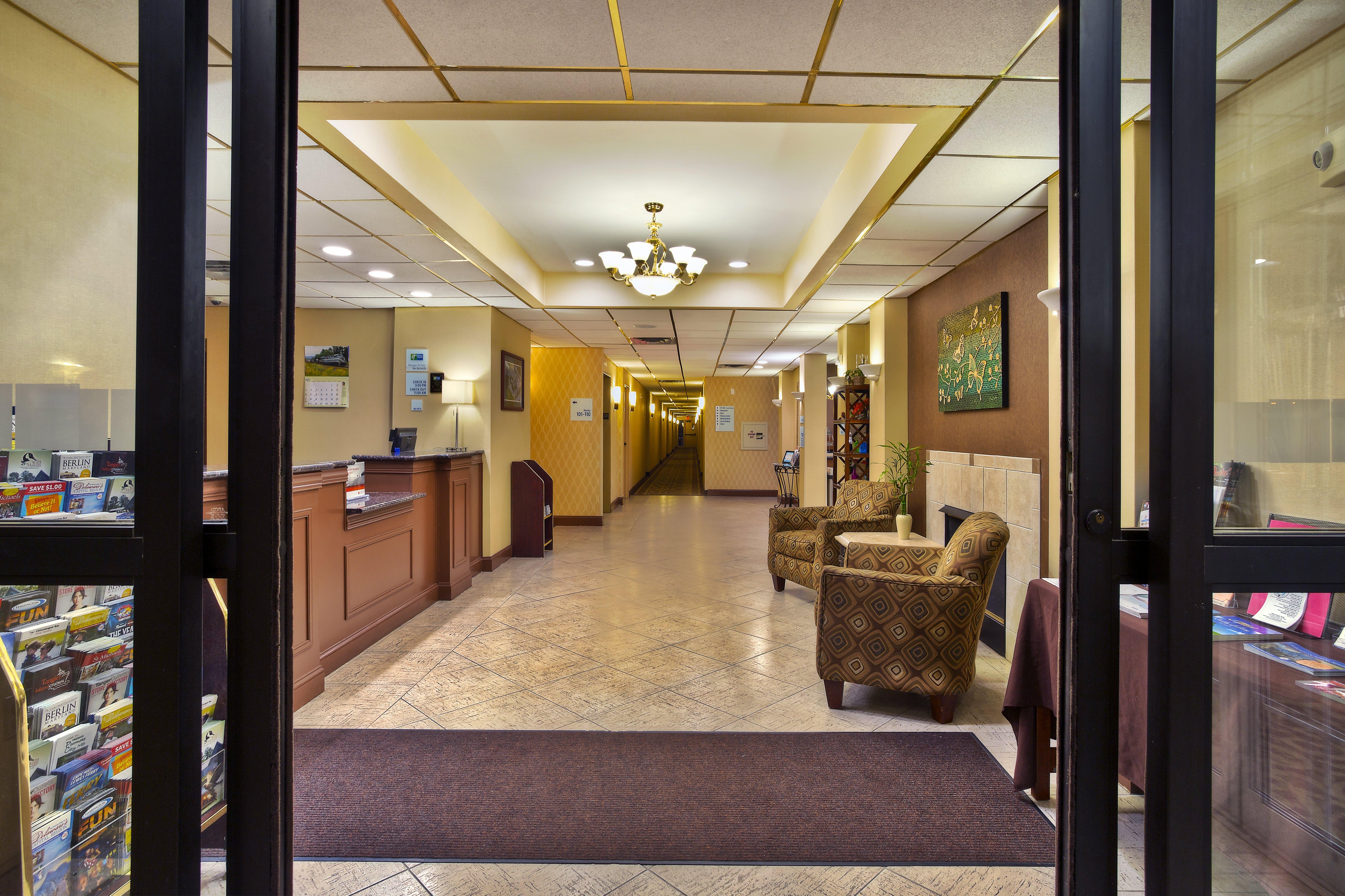 Holiday Inn Express Hotel And Suites Harrington - Dover Area By Ihg Exterior photo