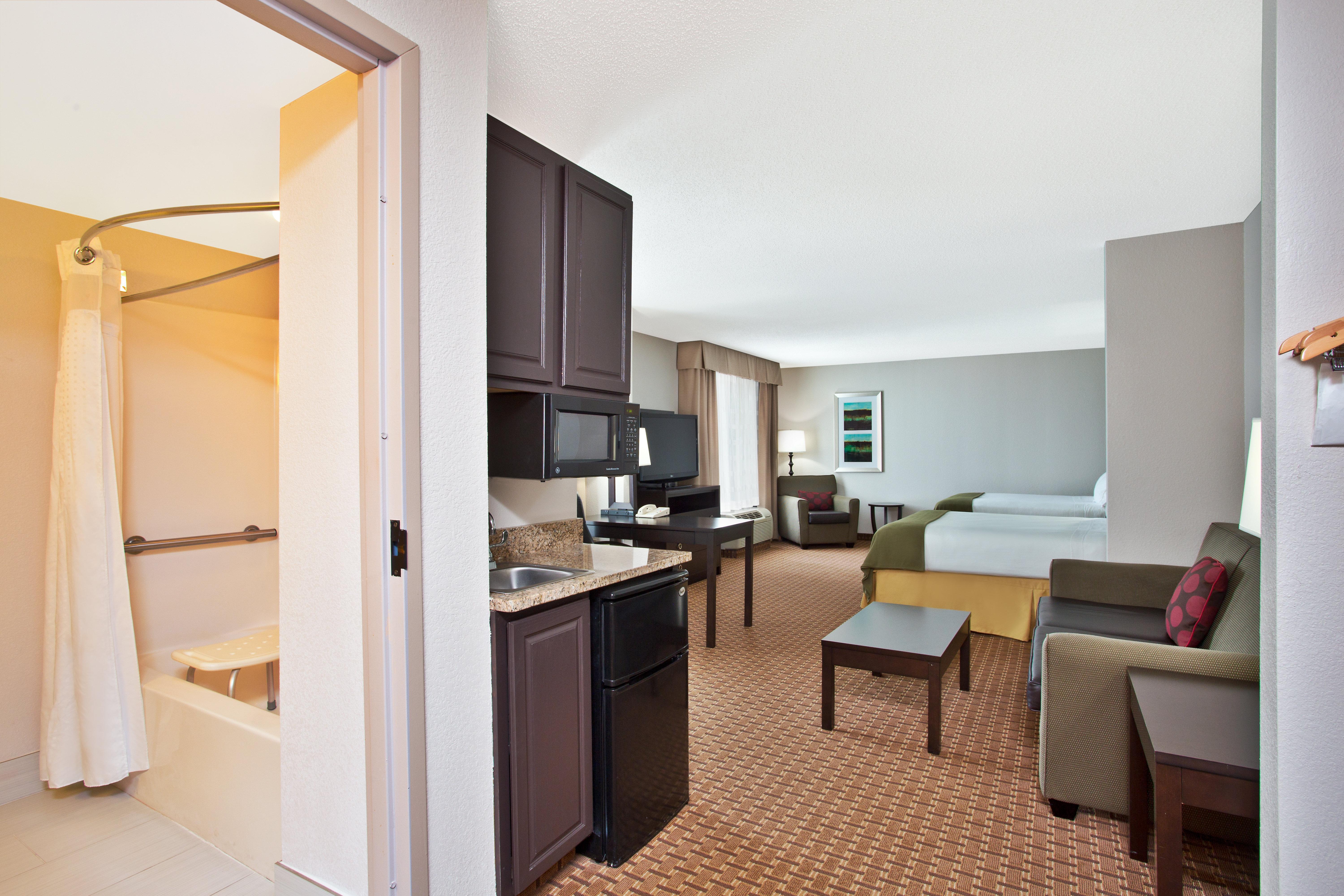 Holiday Inn Express Hotel And Suites Harrington - Dover Area By Ihg Exterior photo