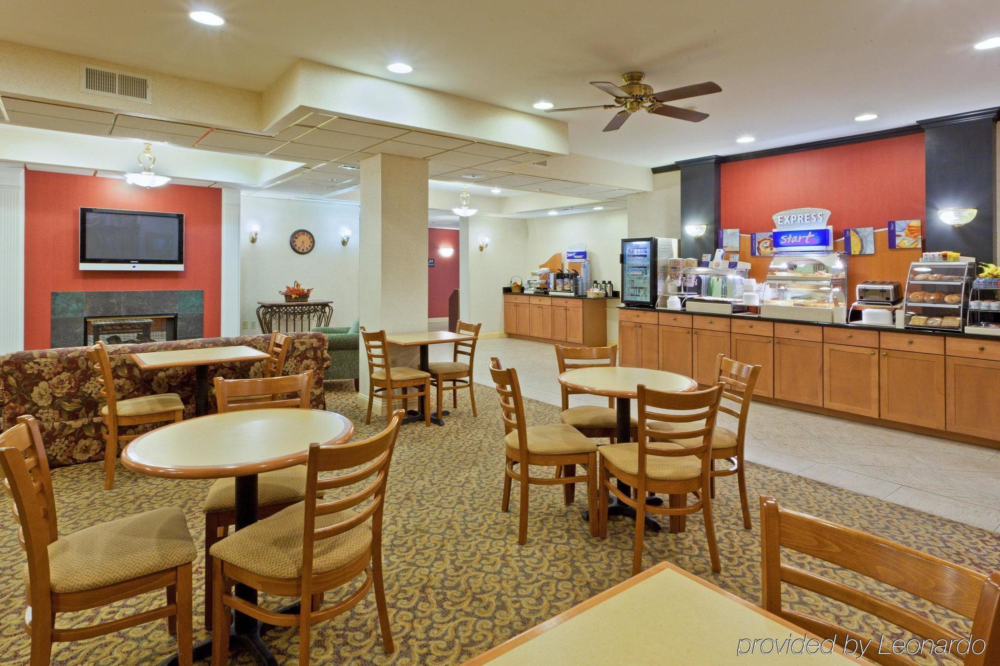 Holiday Inn Express Hotel And Suites Harrington - Dover Area By Ihg Exterior photo