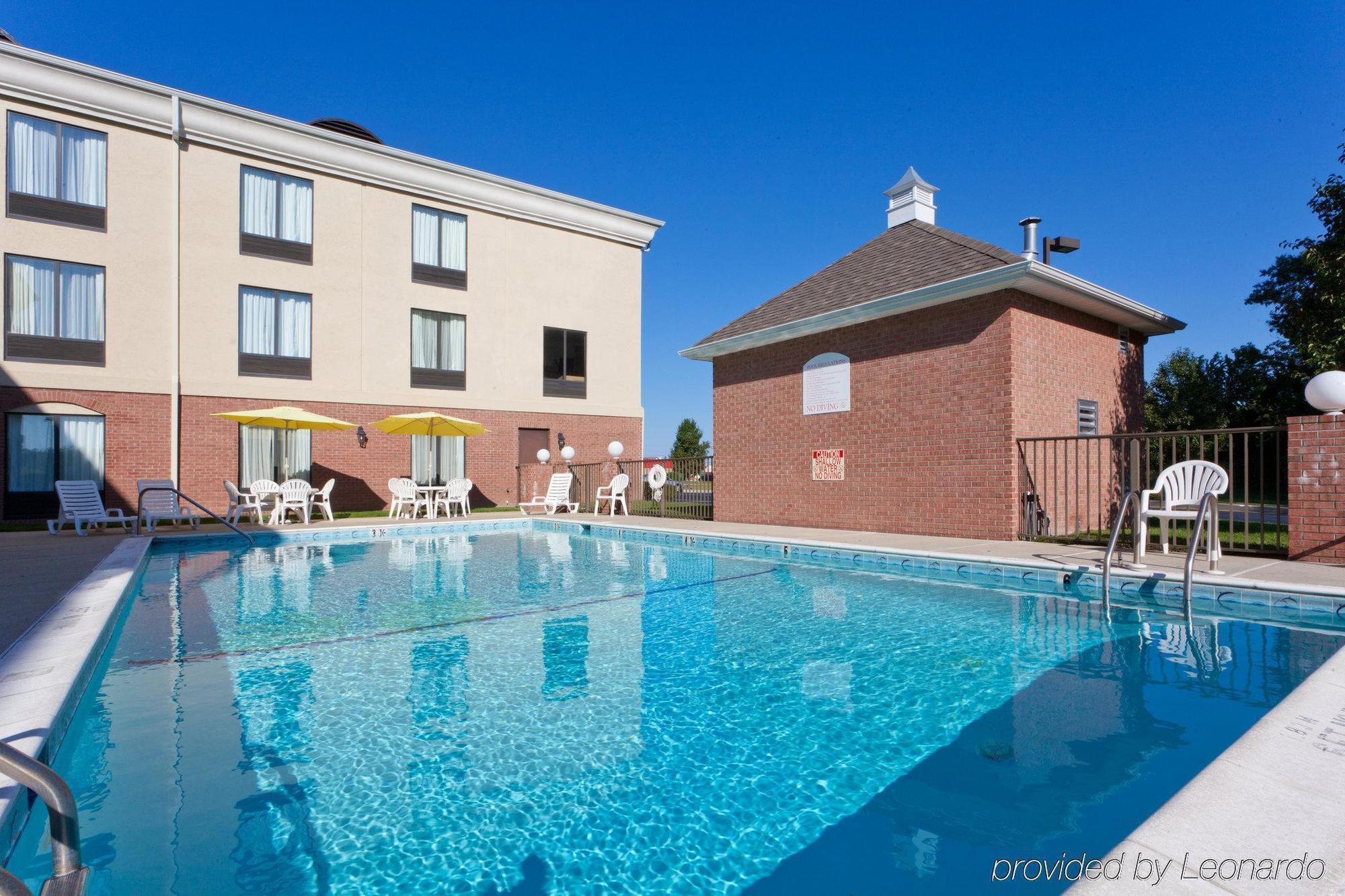 Holiday Inn Express Hotel And Suites Harrington - Dover Area By Ihg Exterior photo