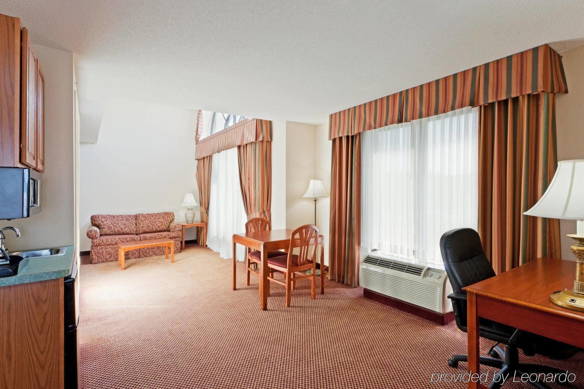 Holiday Inn Express Hotel And Suites Harrington - Dover Area By Ihg Exterior photo